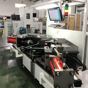 V型杆柔性压装机